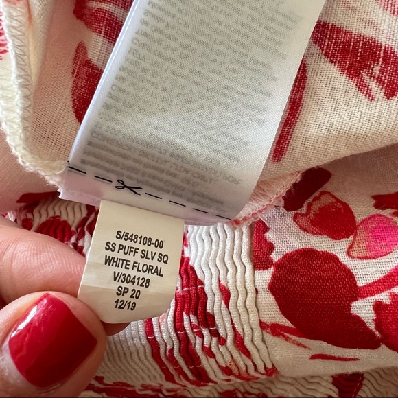 NWT Banana Republic puff sleeve white floral dress - Picture 14 of 14